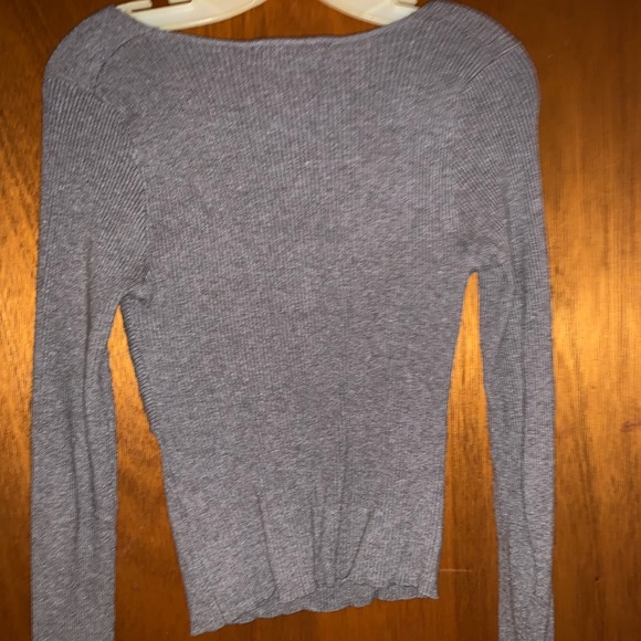 FOREVER 21 contemporary sweater - Picture 3 of 3